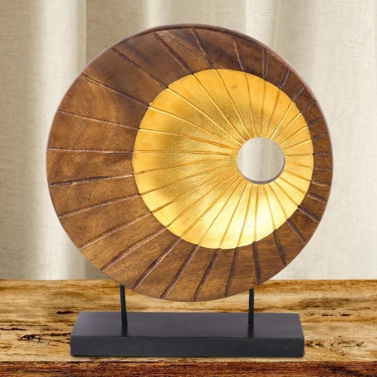 Handmade Decorative Wooden Sculpture for Home Decor Acacia Wood