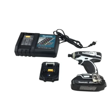 Makita Reconditioned 18 Volt Compact Inpact Driver Kit with BL1820